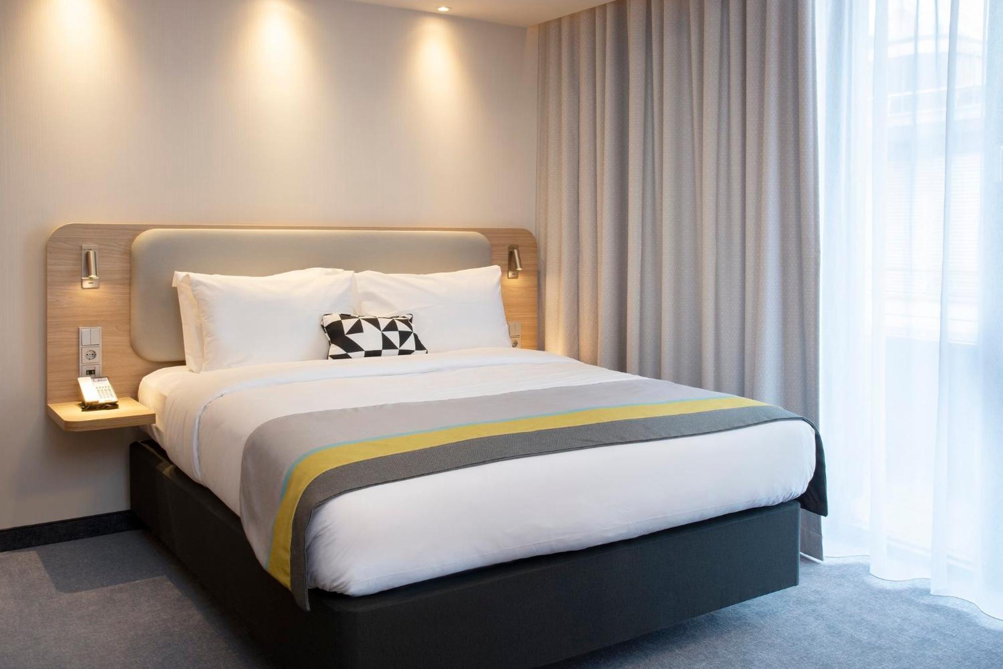 Holiday Inn Express Stuttgart-Waiblingen By Ihg Buitenkant foto
